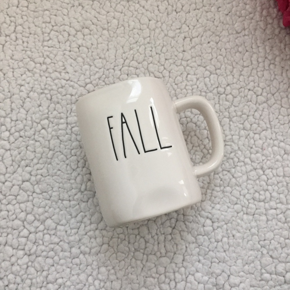 🦄 Rae Dunn Fall Y'all Mug